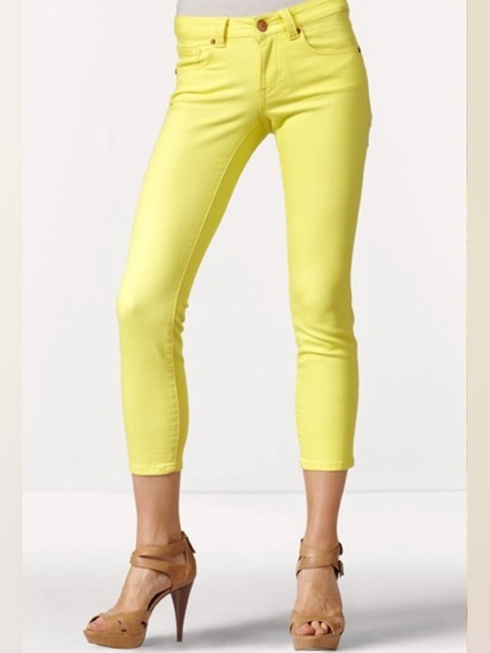 CAbi Women's Cropped Jeans, Capris in Bright Yellow Size 4